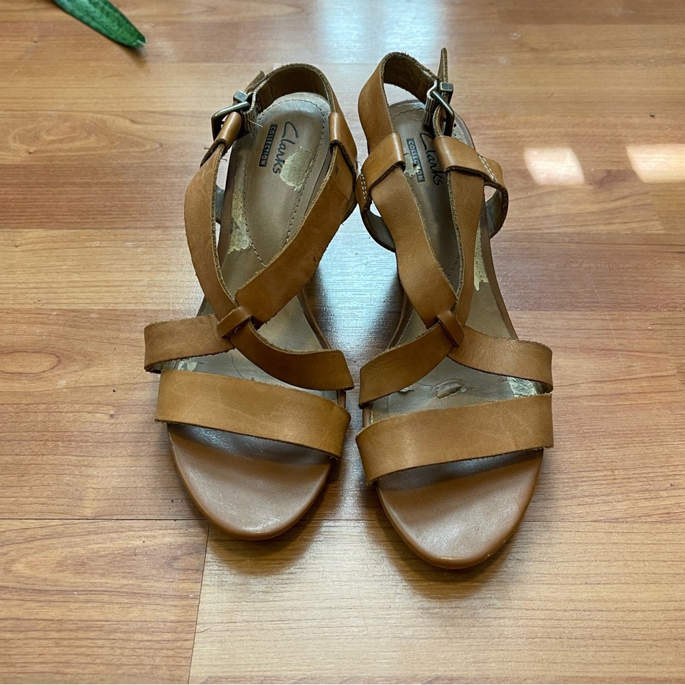 Clarks Women's Cognac Leather Strappy Sandals